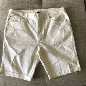 Aeo denim shorts white